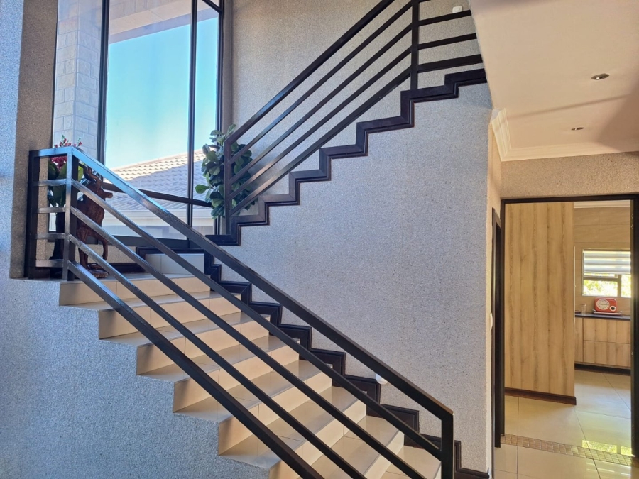 4 Bedroom Property for Sale in Woodland Hills Wildlife Estate Free State